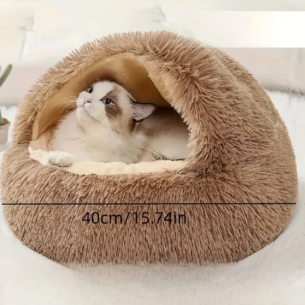 Cozy Plush Cat Bed - Warm Semi-Enclosed Pet Nest for Indoor Cats & Small Dogs. Perfect for Autumn & Winter!