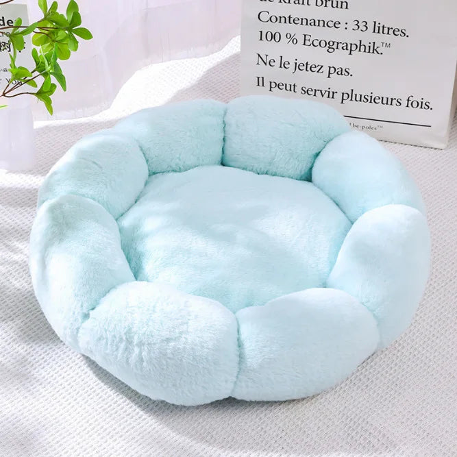 Flower-Shaped Plush Pet Bed - Cozy Cat & Dog Nest with Cushioned Mat | Soft & Decorative Pet Furniture for Indoor Comfort