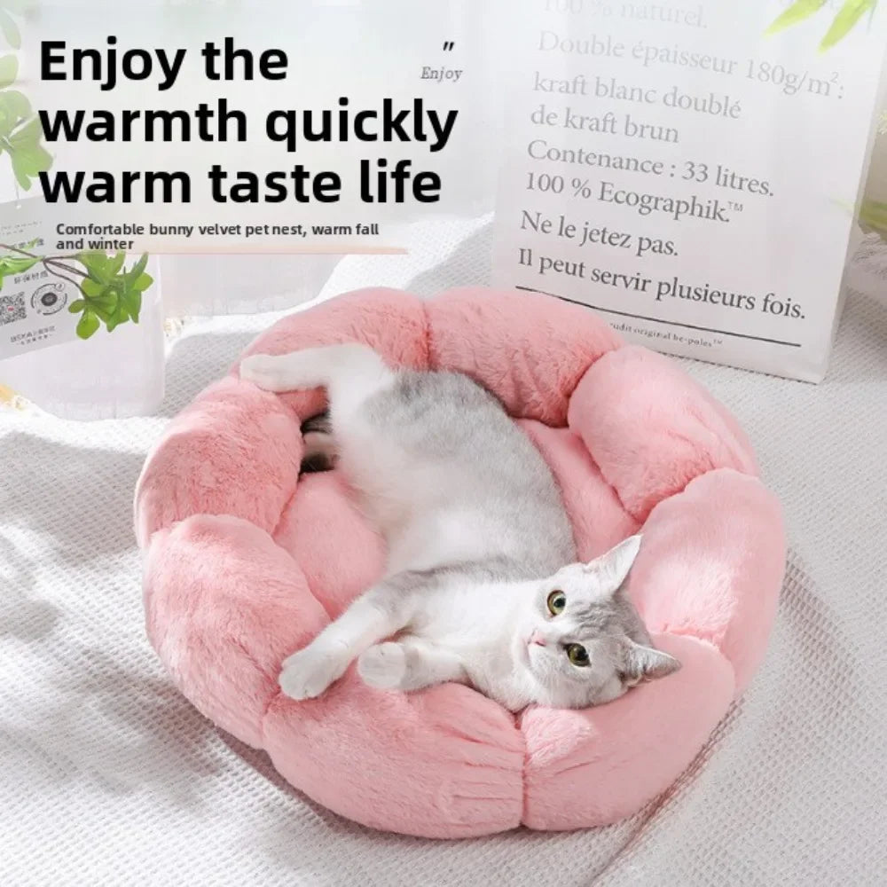 Flower-Shaped Plush Pet Bed - Cozy Cat & Dog Nest with Cushioned Mat | Soft & Decorative Pet Furniture for Indoor Comfort