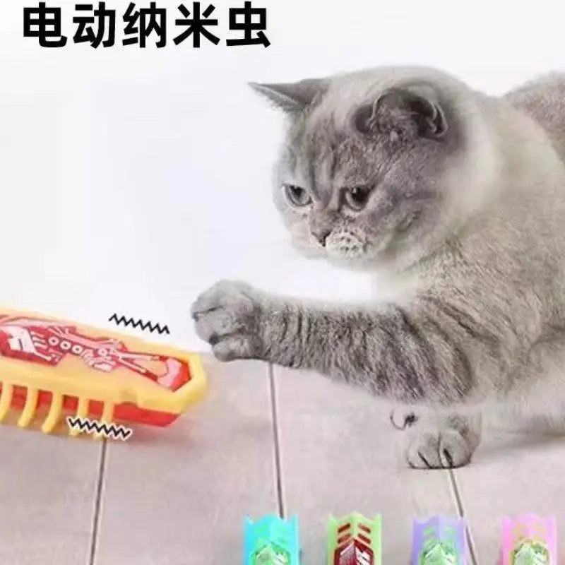 Pet Interactive Mini Electric Bug Cat Toy Kitten Escape Obstacle Automatic Flip Toy Battery Operated Vibration Beetle Supplies